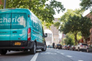 Chariot Shuttle Service 